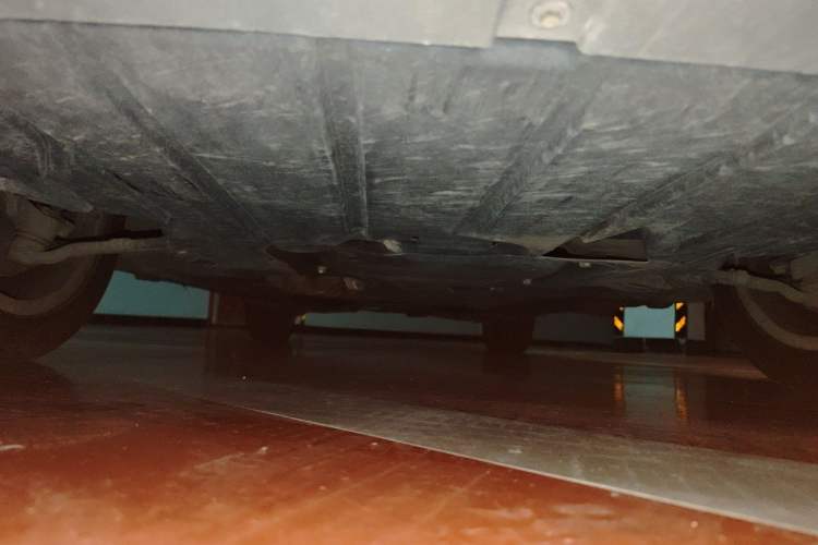 Used BMW X1 2010 xDrive25i Chassis Front