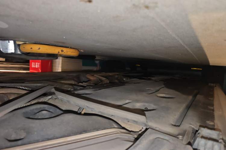 Used BMW X1 2010 xDrive25i Chassis Rear Left