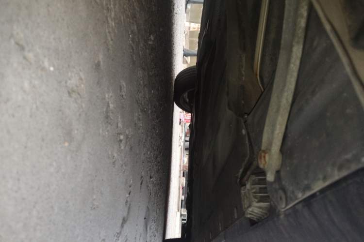Used BMW X1 2010 xDrive28i Chassis Rear Right