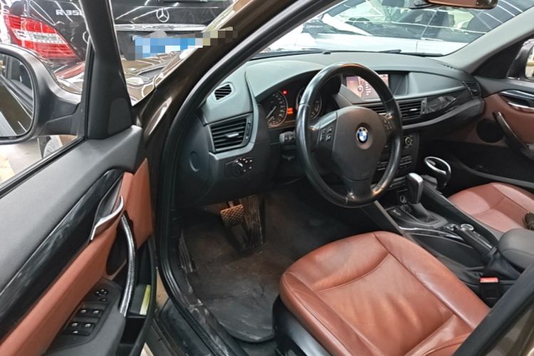 Used BMW X1 2010 sDrive18i Luxury Model Driver Seat