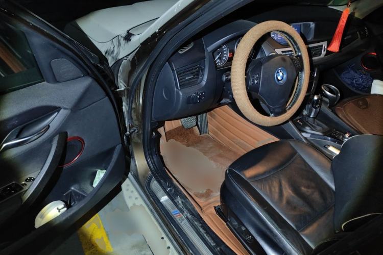 Used BMW X1 2010 sDrive18i Luxury Model Driver Seat