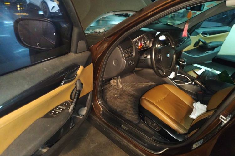 Used BMW X1 2010 sDrive18i Luxury Model Driver Seat