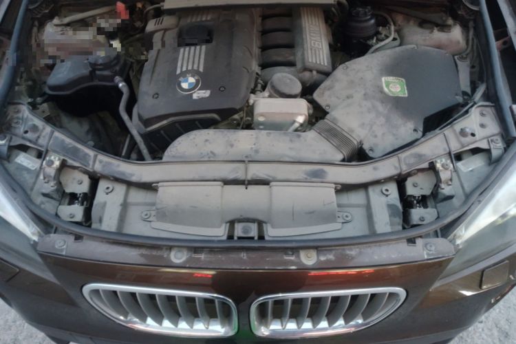 Used BMW X1 2010 xDrive28i Engine Bay