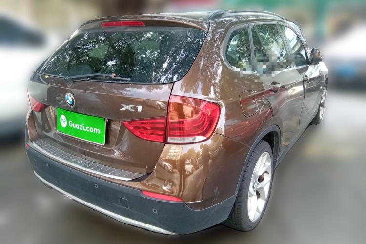 Used BMW X1 2010 xDrive28i Exterior 5