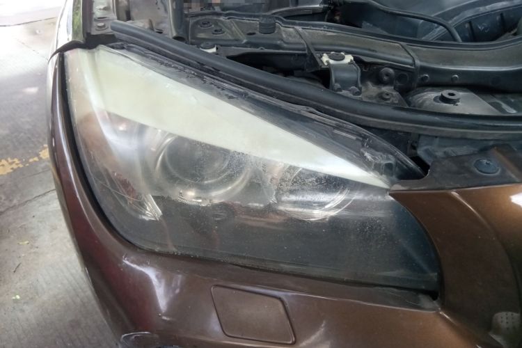 Used BMW X1 2010 xDrive28i Exterior 6