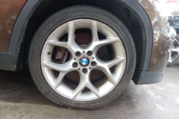 Used BMW X1 2010 xDrive28i Exterior 7