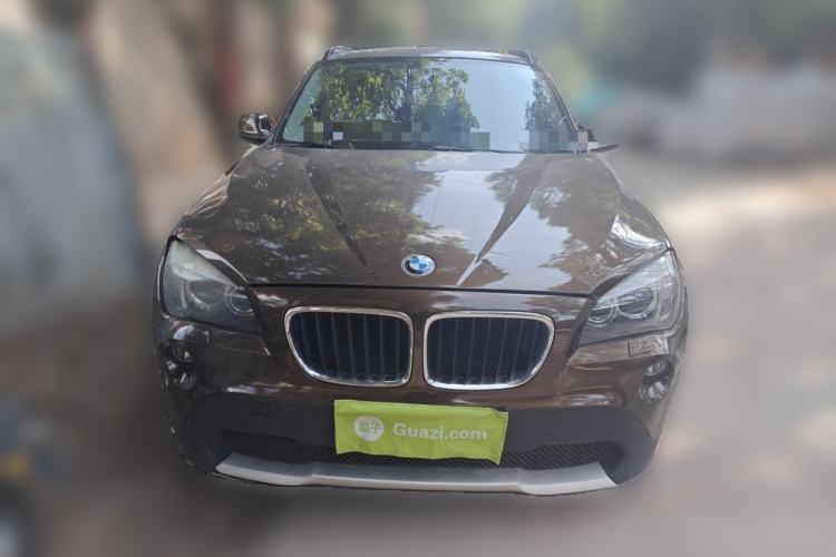 Used BMW X1 2010 xDrive25i Front