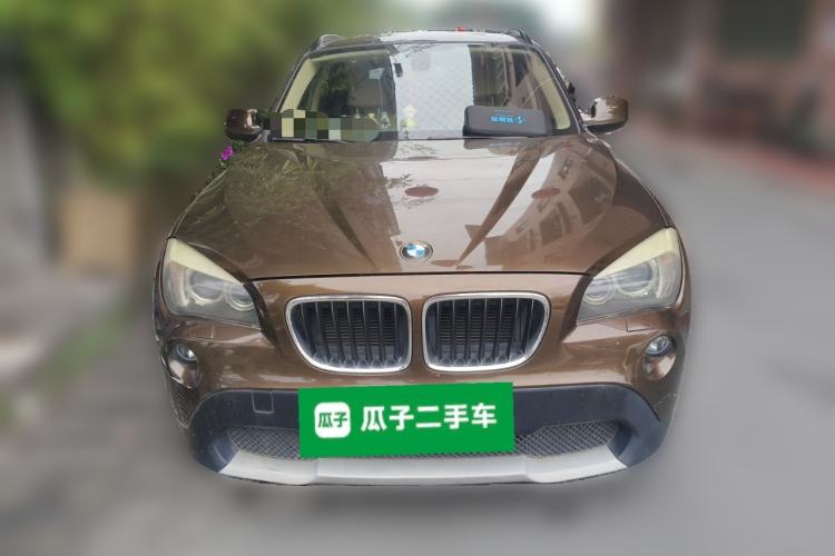 Used BMW X1 2010 xDrive25i Front