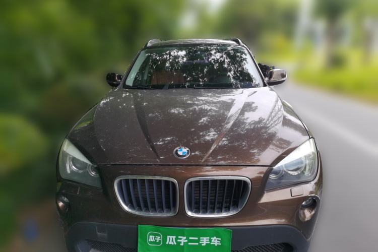 Used BMW X1 2010 xDrive25i Front