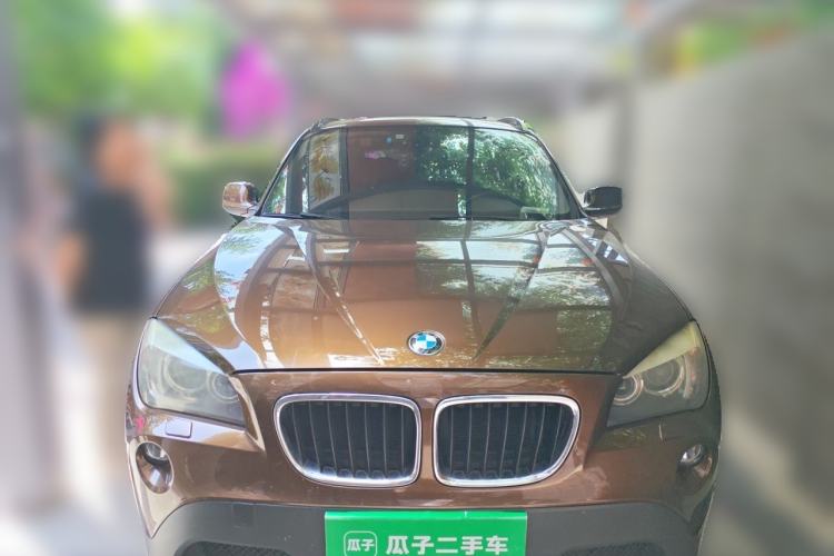 Used BMW X1 2010 xDrive25i Front