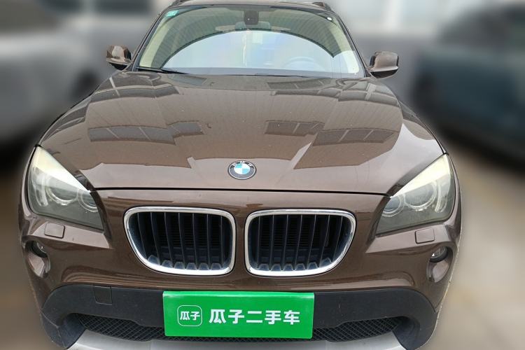 Used BMW X1 2010 xDrive25i Front