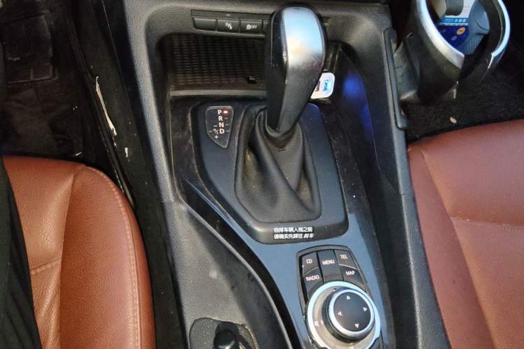 Used BMW X1 2010 sDrive18i Luxury Model Gear Lever