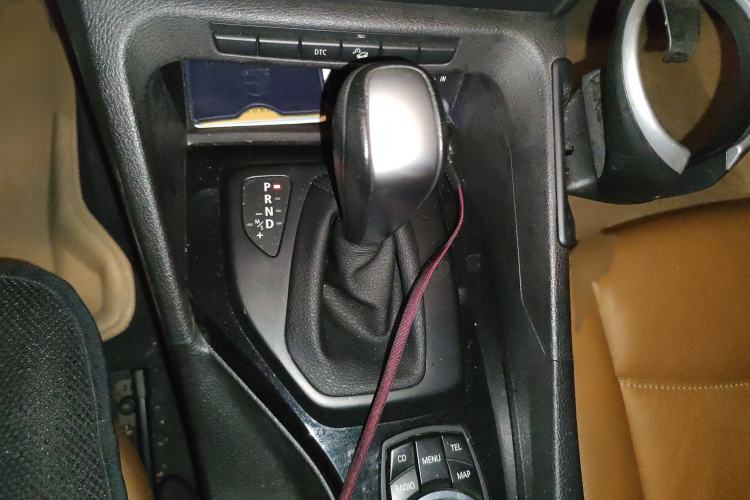 Used BMW X1 2010 xDrive25i Gear Lever