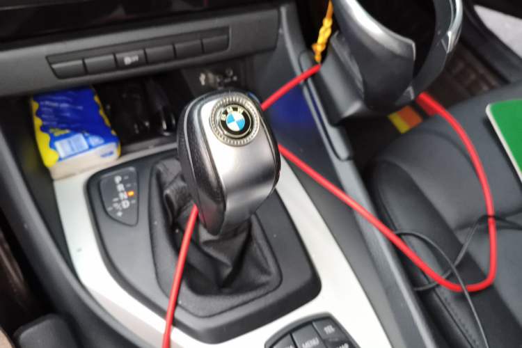 Used BMW X1 2010 sDrive18i Luxury Model Gear Lever