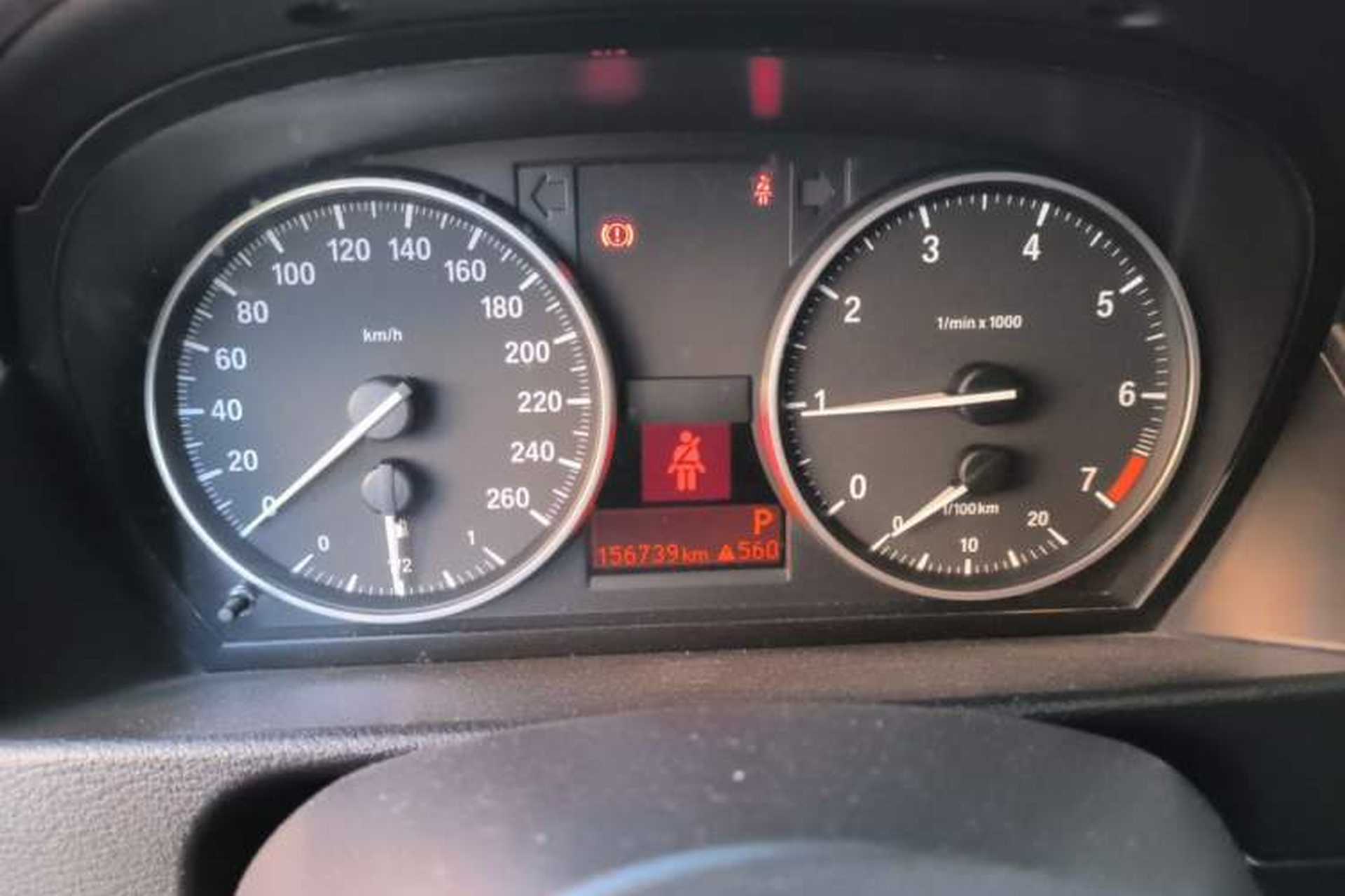 Used BMW X1 2010 sDrive18i Luxury Model Instrument Cluster