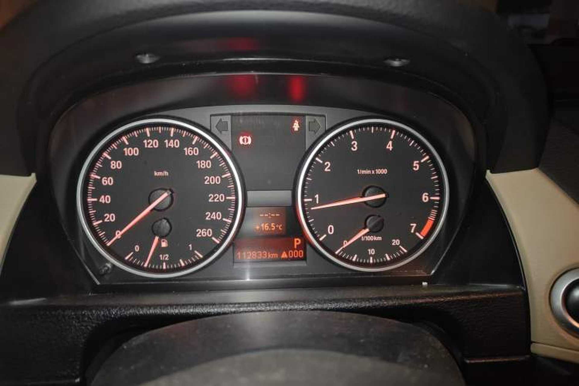 Used BMW X1 2010 sDrive18i Luxury Model Instrument Cluster