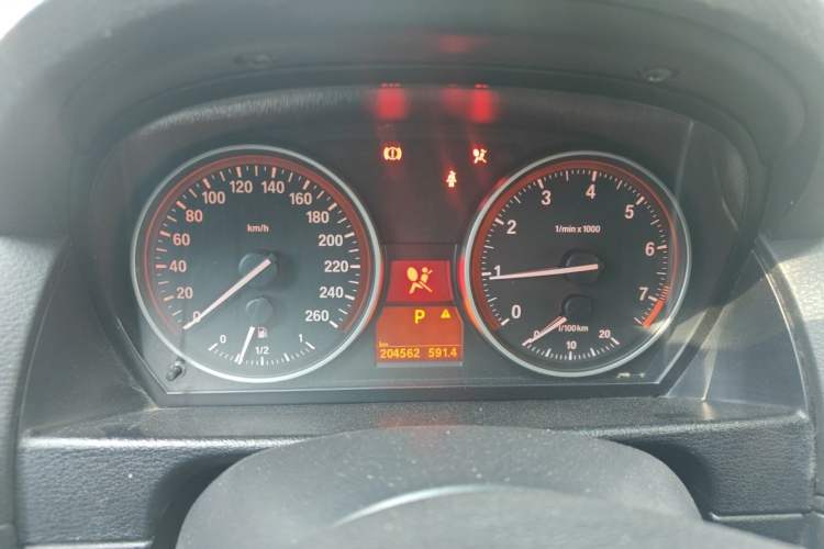 Used BMW X1 2010 xDrive25i Instrument Cluster