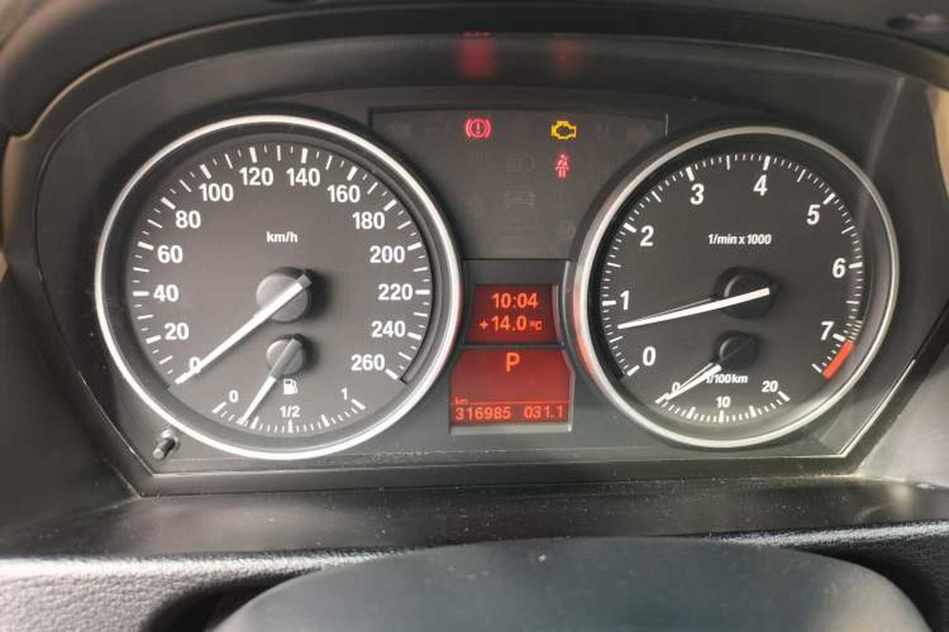 Used BMW X1 2010 xDrive28i Instrument Cluster