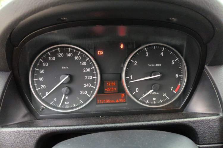 Used BMW X1 2010 sDrive18i Luxury Model Instrument Cluster
