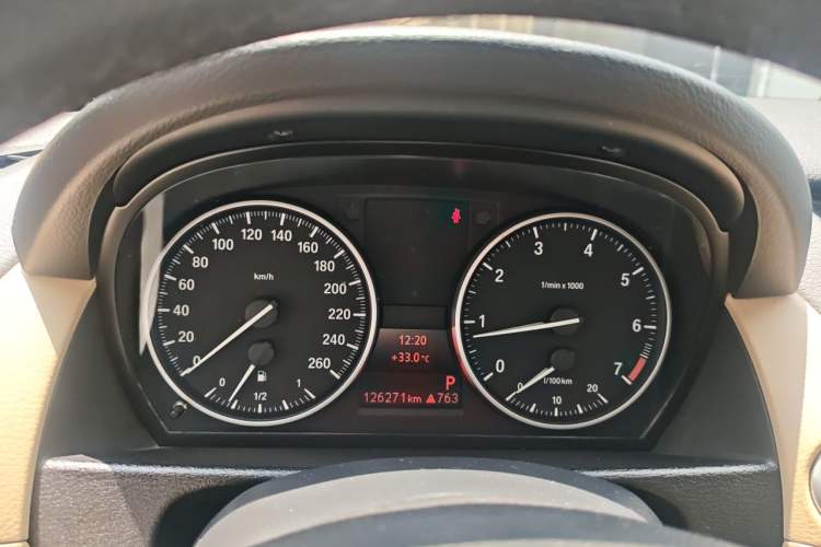 Used BMW X1 2010 sDrive18i Luxury Model Instrument Cluster