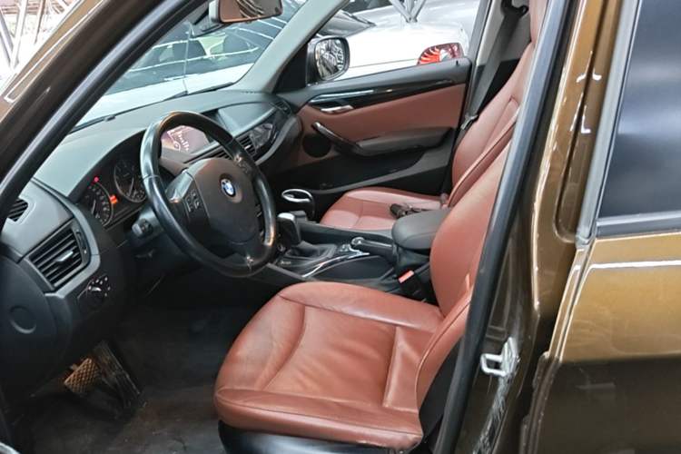 Used BMW X1 2010 sDrive18i Luxury Model Left Front Seat