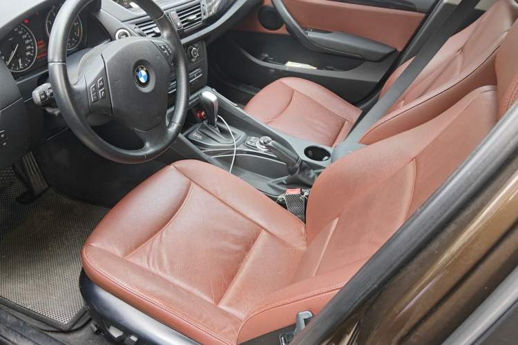 Used BMW X1 2010 sDrive18i Luxury Model Left Front Seat