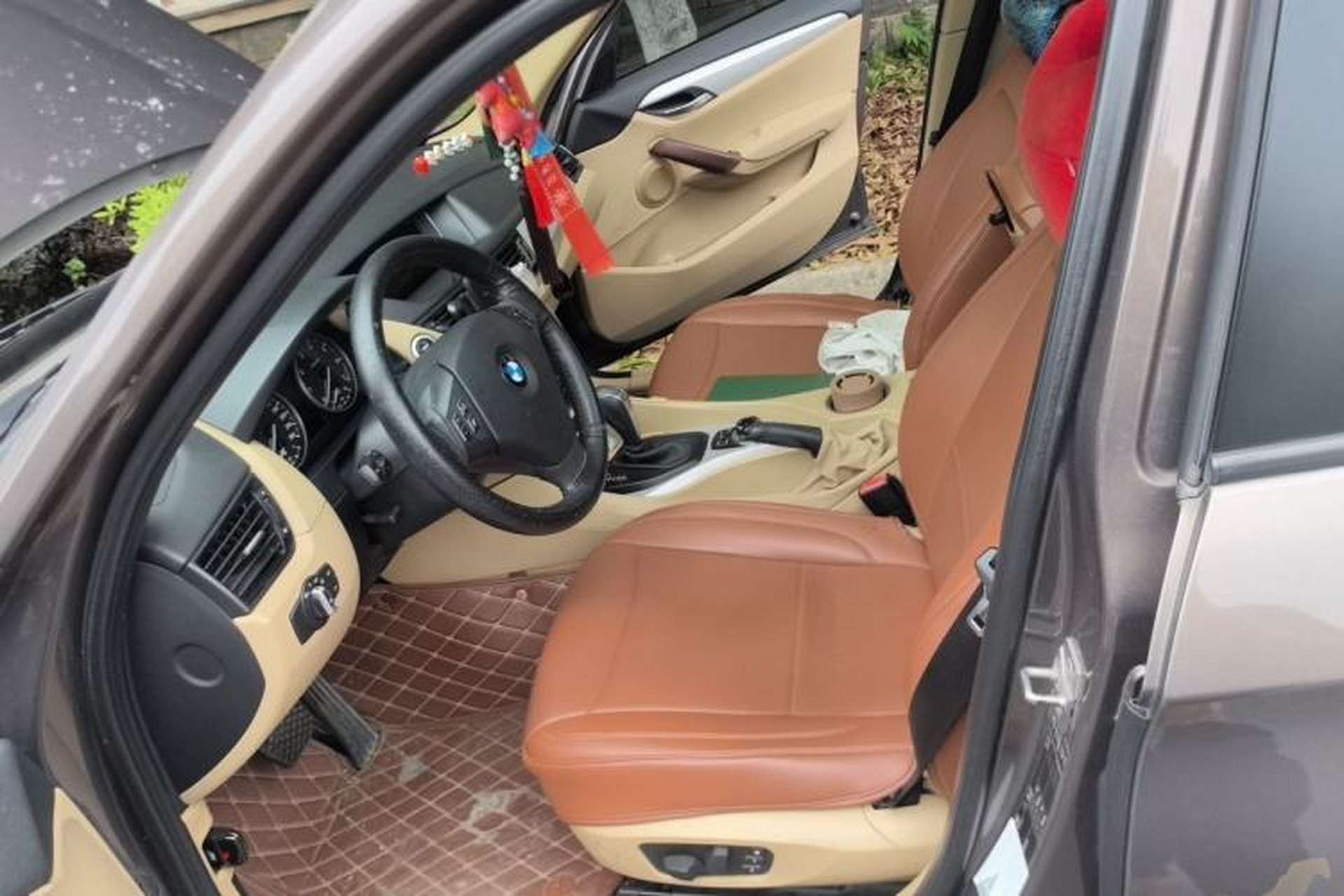 Used BMW X1 2010 sDrive18i Luxury Model Left Front Seat