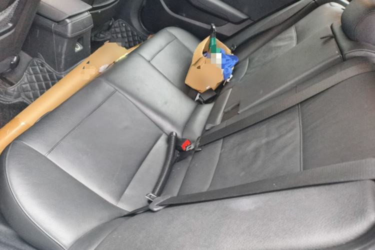 Used BMW X1 2010 sDrive18i Luxury Model Left Rear Seat