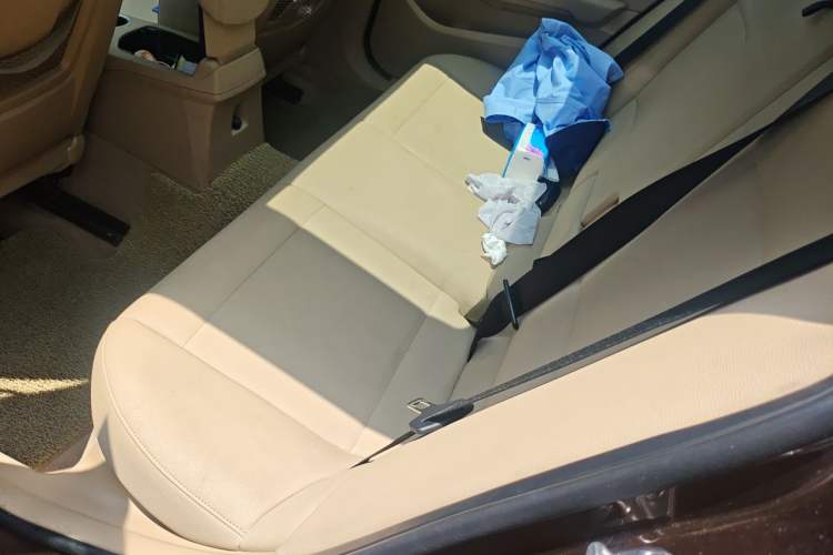 Used BMW X1 2010 sDrive18i Luxury Model Left Rear Seat