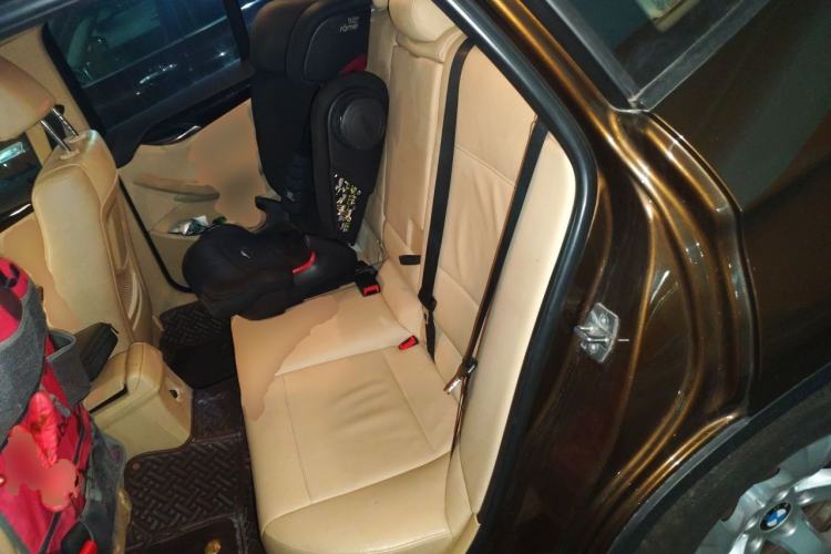 Used BMW X1 2010 sDrive18i Luxury Model Left Rear Seat