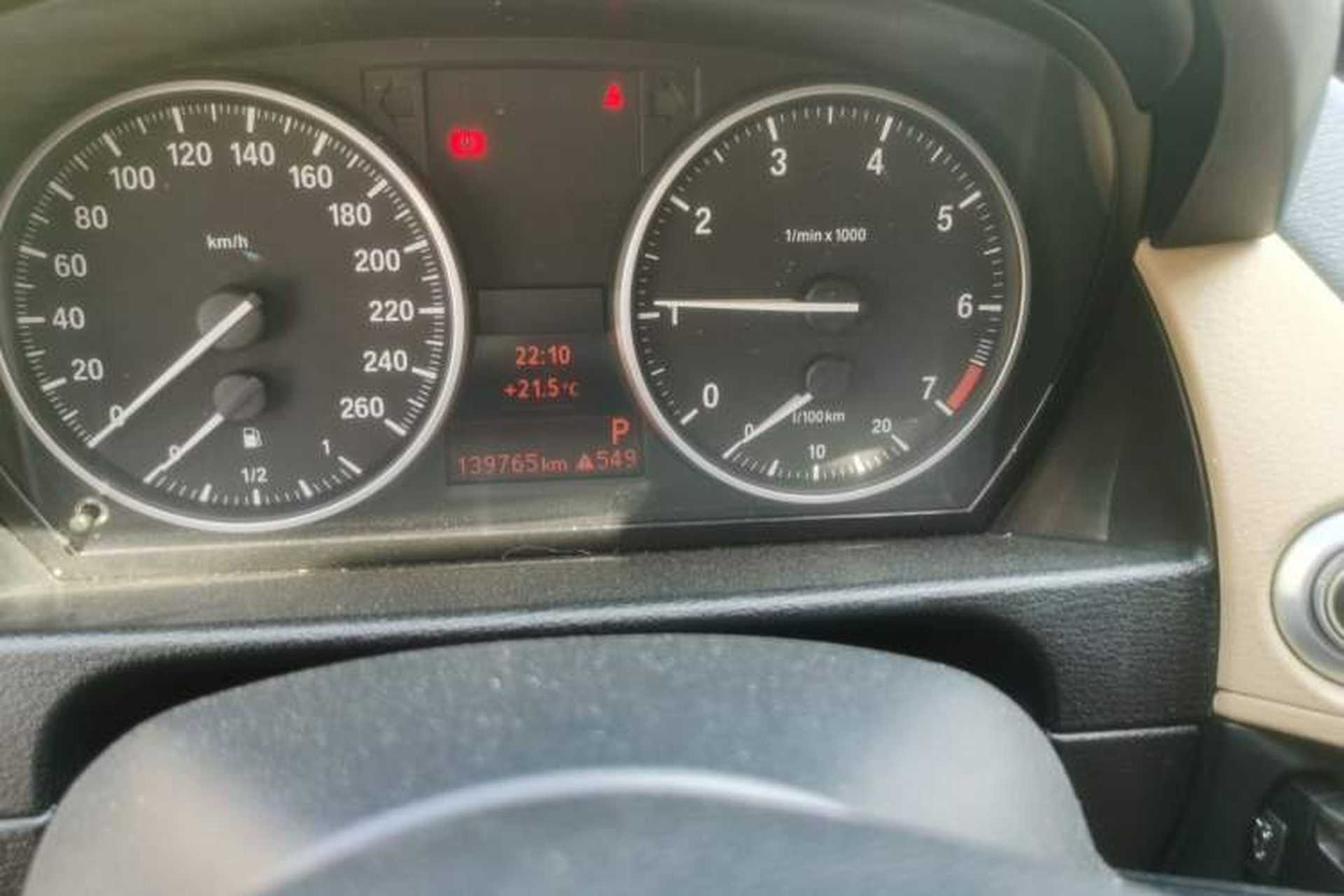 Used BMW X1 2010 sDrive18i Luxury Model Odometer Close Up