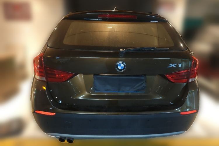 Used BMW X1 2010 xDrive25i Rear