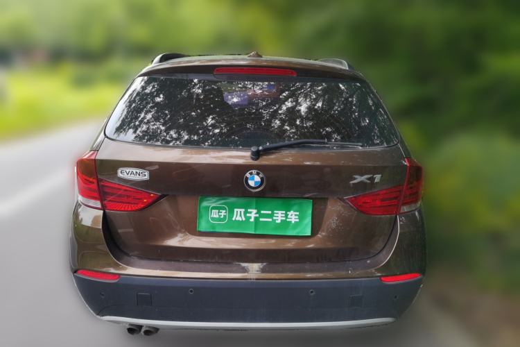 Used BMW X1 2010 xDrive25i Rear