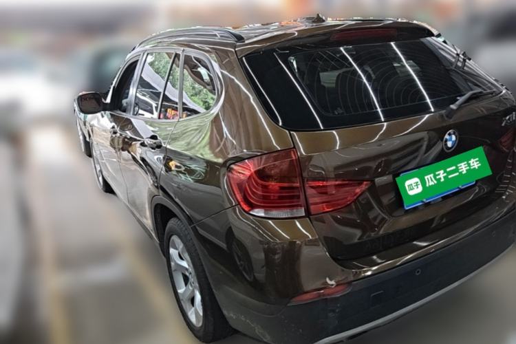 Used BMW X1 2010 sDrive18i Luxury Model Rear Left 45 Deg