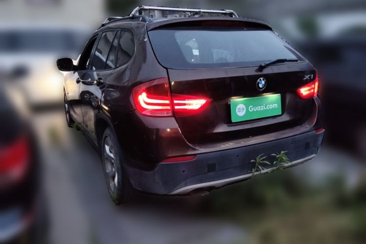 Used BMW X1 2010 sDrive18i Luxury Model Rear Left 45 Deg