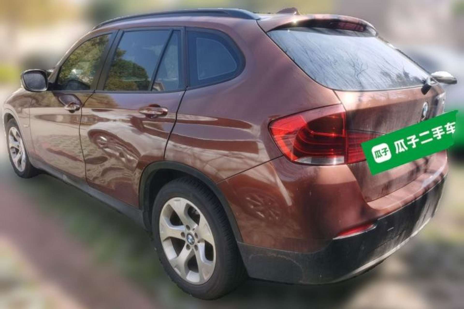 Used BMW X1 2010 sDrive18i Luxury Model Rear Left 45 Deg