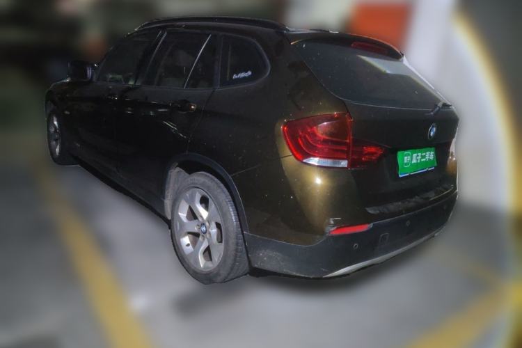 Used BMW X1 2010 sDrive18i Luxury Model Rear Left 45 Deg