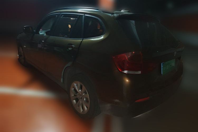 Used BMW X1 2010 xDrive25i Rear Left 45 Deg