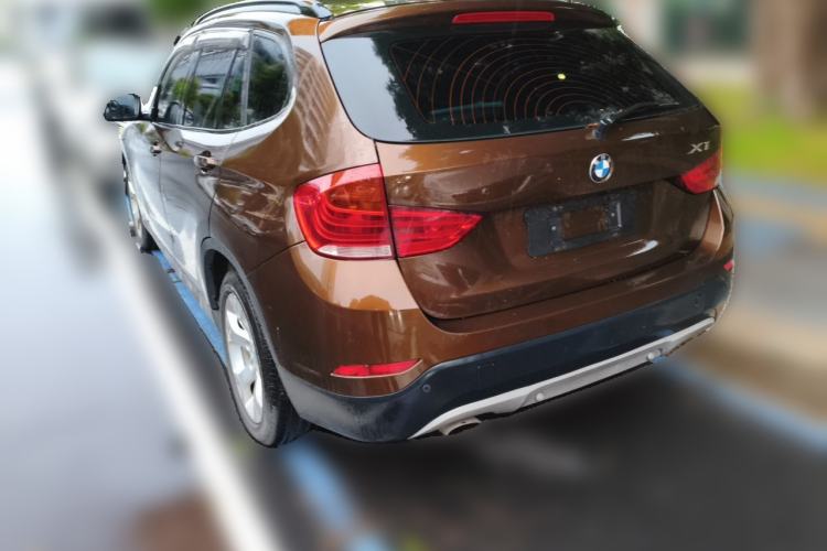 Used BMW X1 2010 sDrive18i Luxury Model Rear Left 45 Deg