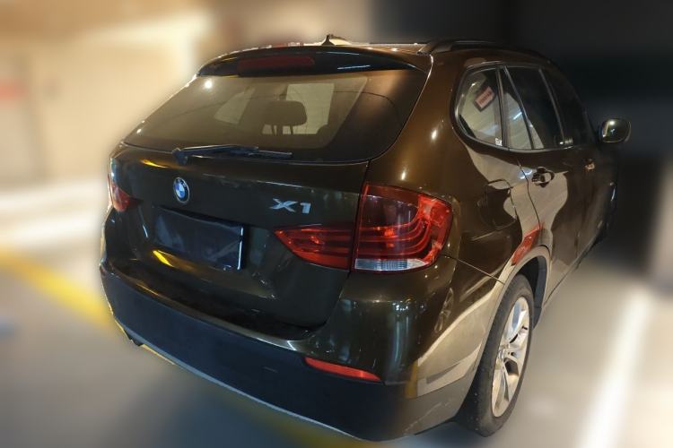 Used BMW X1 2010 xDrive25i Rear Right 45 Deg
