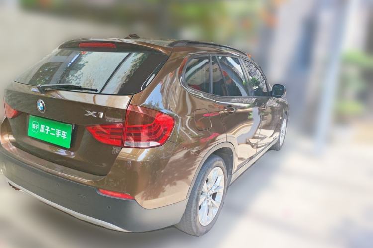 Used BMW X1 2010 xDrive25i Rear Right 45 Deg