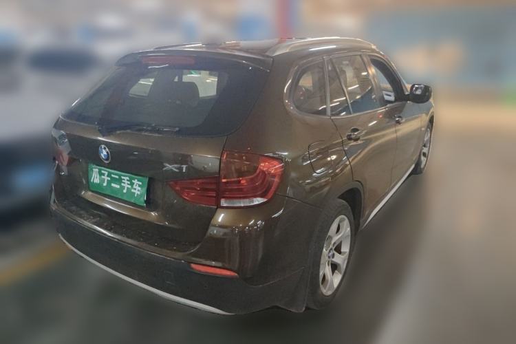 Used BMW X1 2010 sDrive18i Luxury Model Rear Right 45 Deg