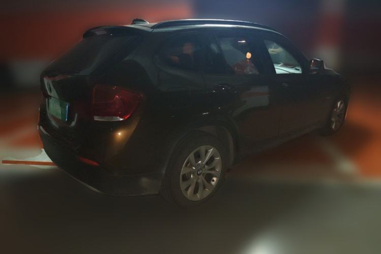 Used BMW X1 2010 xDrive25i Rear Right 45 Deg