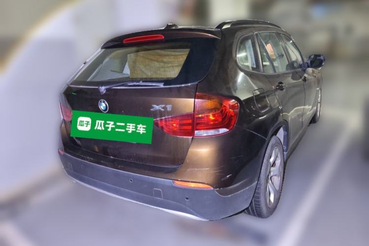 Used BMW X1 2010 sDrive18i Luxury Model Rear Right 45 Deg