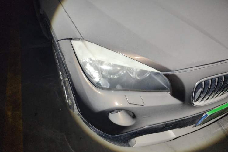 Used BMW X1 2010 sDrive18i Luxury Model Right Front Headlight