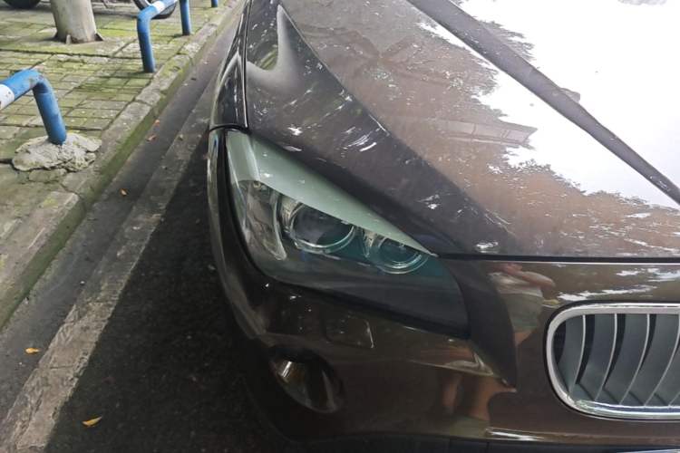 Used BMW X1 2010 xDrive28i Right Front Headlight