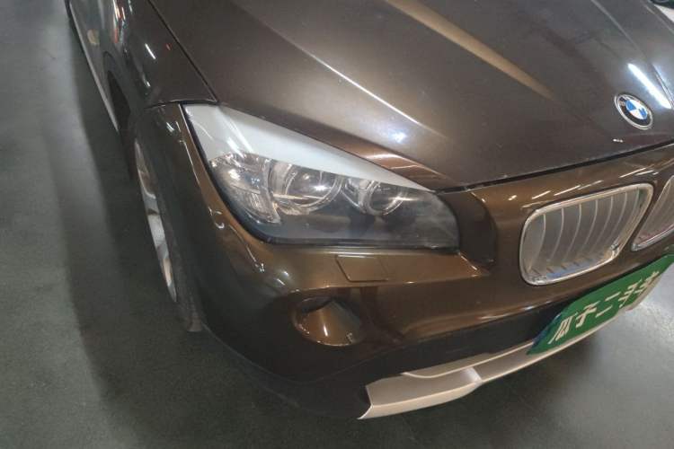 Used BMW X1 2010 sDrive18i Luxury Model Right Front Headlight