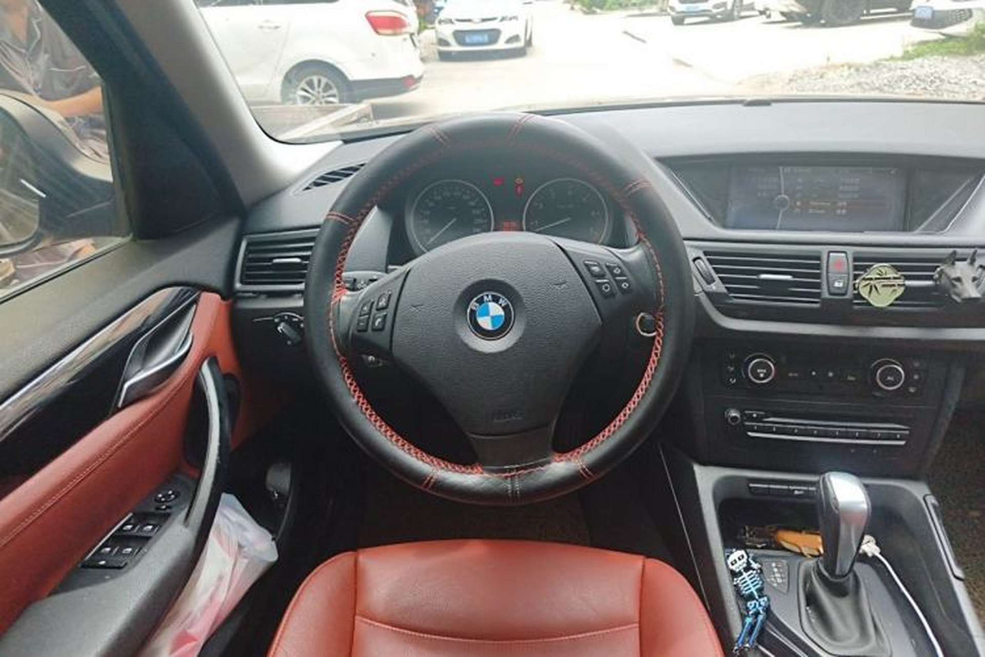 Used BMW X1 2010 xDrive25i Steering Wheel