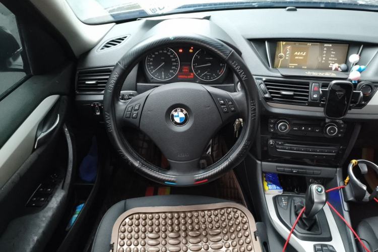 Used BMW X1 2010 sDrive18i Luxury Model Steering Wheel