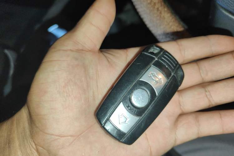 Used BMW X1 2010 sDrive18i Luxury Model Vehicle Key
